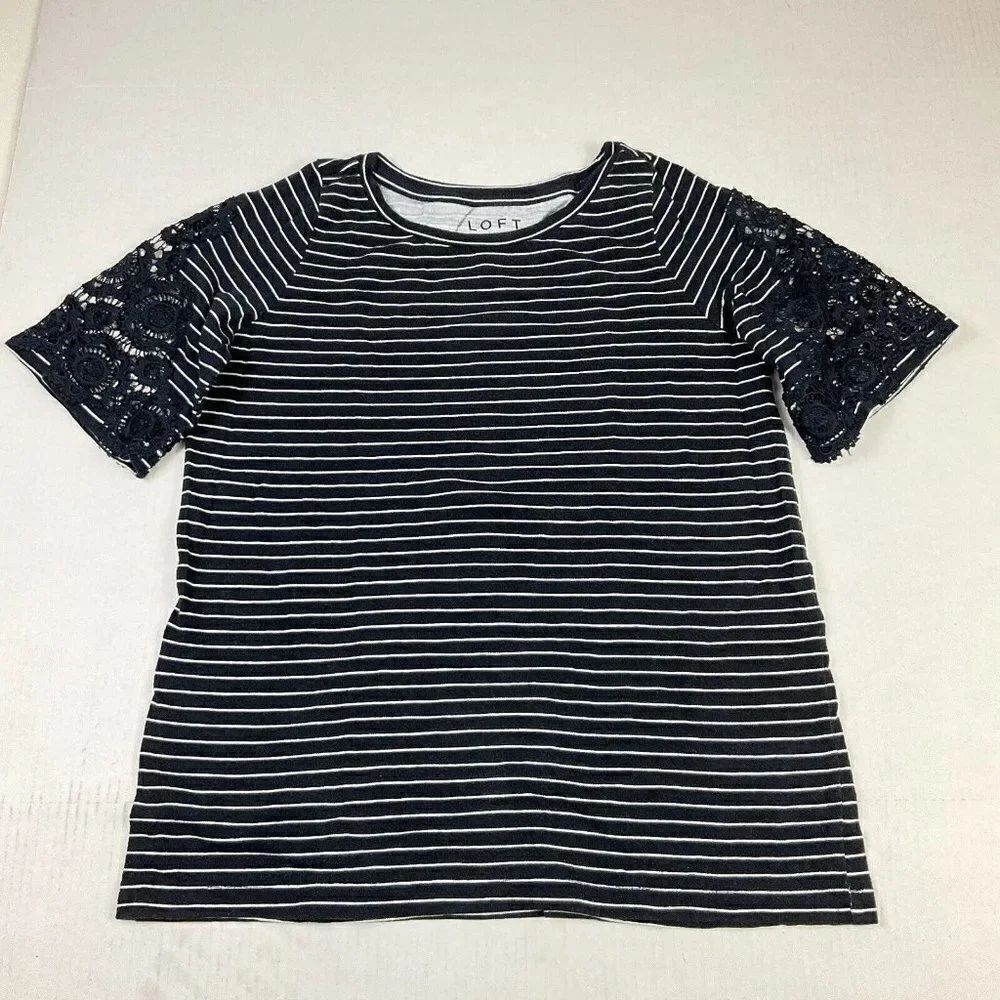 LOFT Womens Knit Top Striped Boxy Fit Shirt Cotton Lace Short Sleeve Size XS